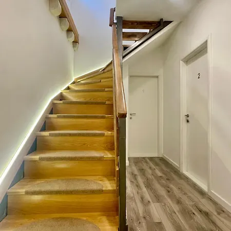 Ida Old Town Guest house 3*